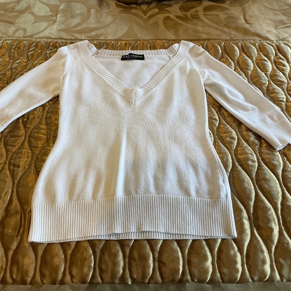 DOLCE & GABBANA White Viscose V-Neck 3/4 Length Sleeve Top Size 6 (42) - Picture 5 of 13